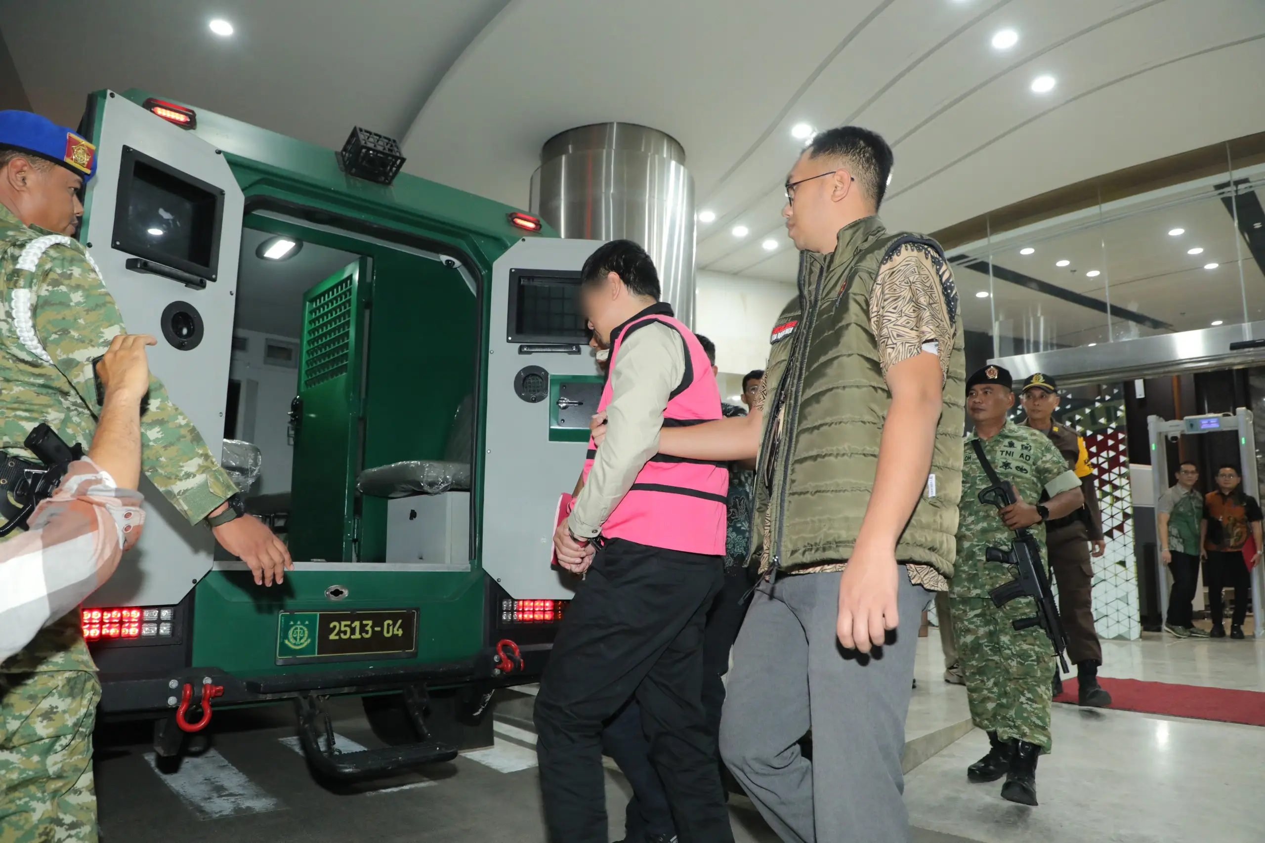 Tersangka Baru Korupsi MBG, Andri Mulyono Komisaris PT YAT Ditahan Kejagung