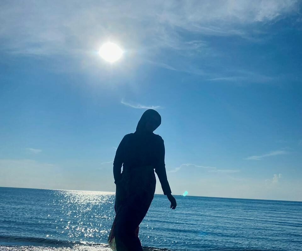 Pesona Anoi Itam, Surga Pasir Hitam yang Memikat Wisatawan di Sabang