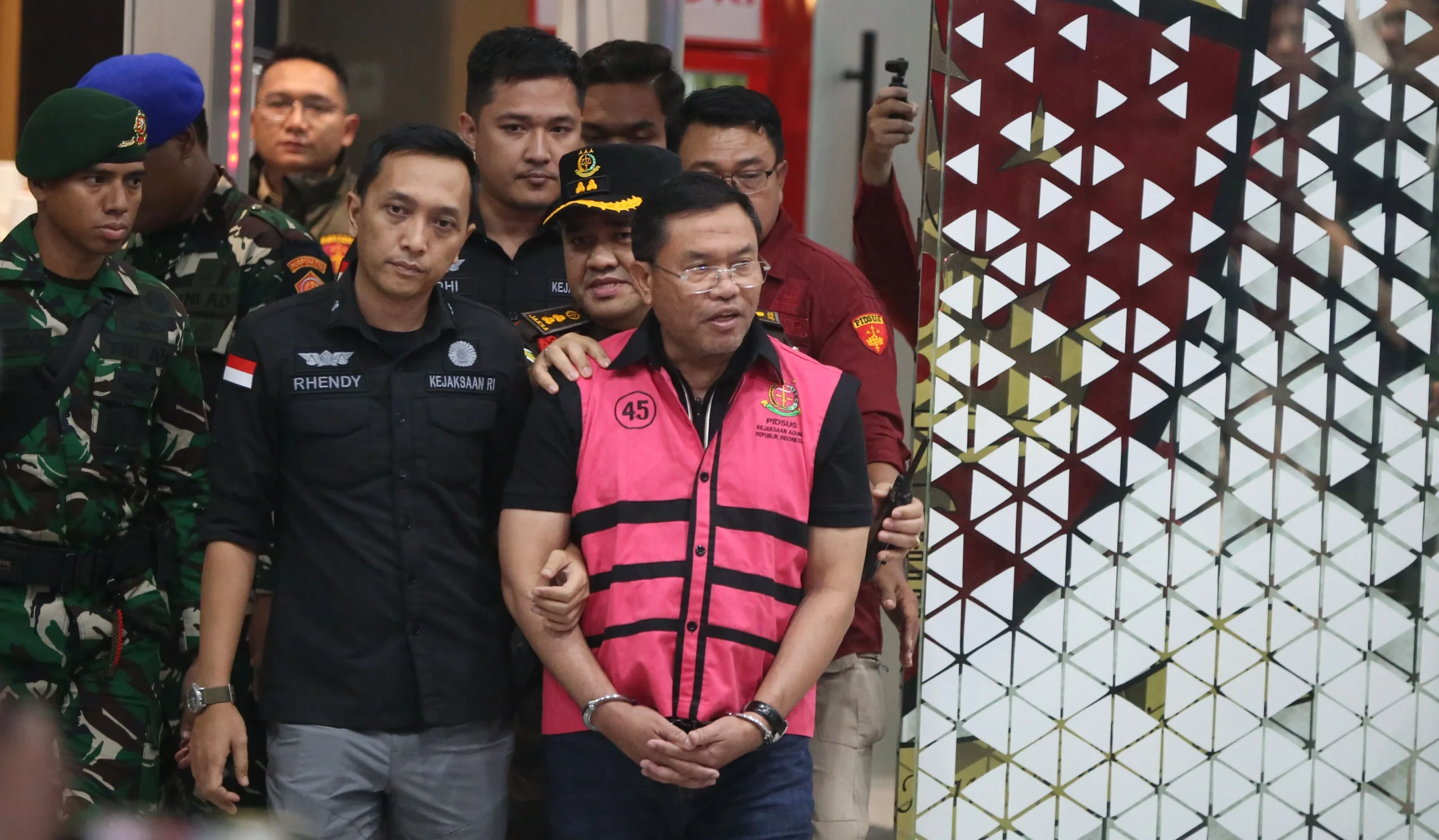 Sony Sonjaya Eks Dirreskrimsus Polda Aceh, Dari Pemburu Koruptor Menjadi Tersangka Korupsi MBG