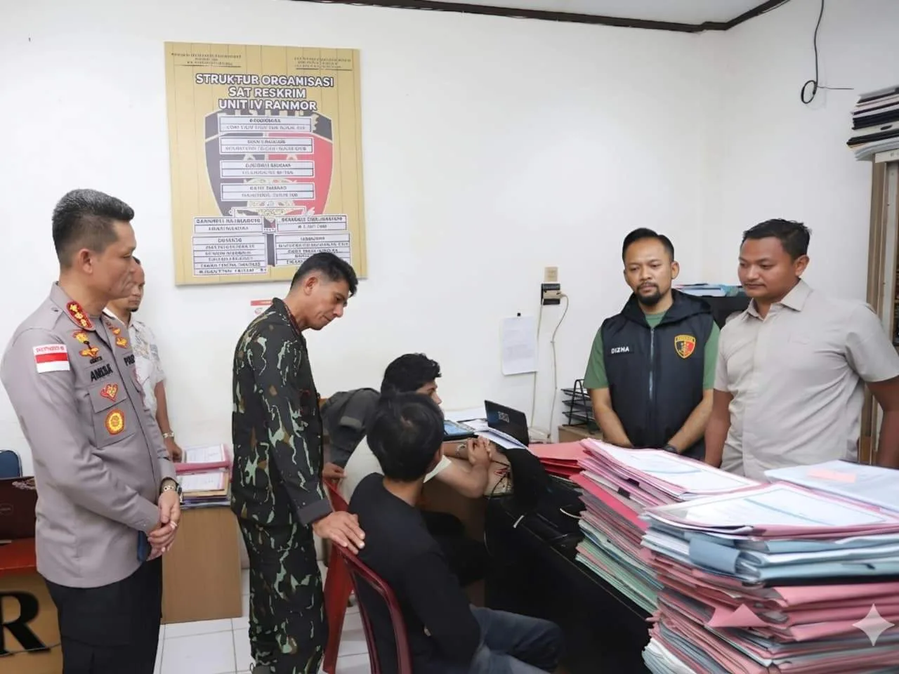 Tersangka Pembakaran Laboratorium