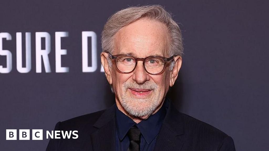 Steven Spielberg Prediksi Penemuan Alien Dalam Waktu Dekat