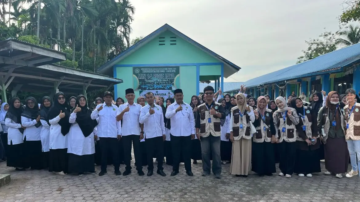 Kepala MIN 14 Pidie Jaya Apresiasi Mahasiswa KKN USK, MPLS Dinilai Lebih Edukatif dan Interaktif