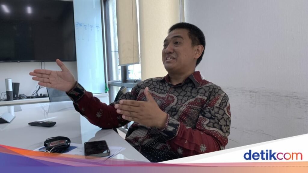 Eks Penyidik KPK Minta Investigasi Fasilitas Konpers Hotman Paris