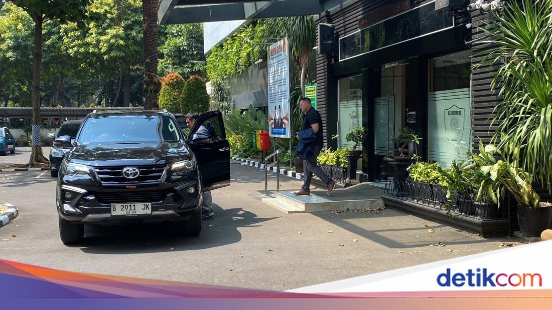 FBI dan Secret Service Periksa Uang Sitaan Kasus Febrie Adriansyah