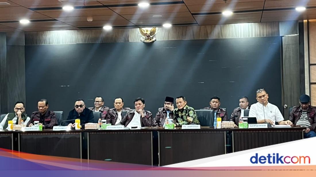 Febrie Adriansyah Tersangka, Tiga Kasus Korupsi Dilimpahkan ke Kejagung