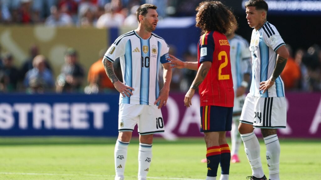 Lionel Messi Dapat Kritik Usai Insiden di Final Piala Dunia