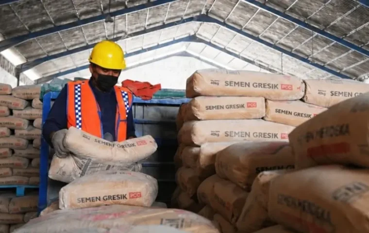 PT Semen Indonesia (Persero) Tbk (SIG)