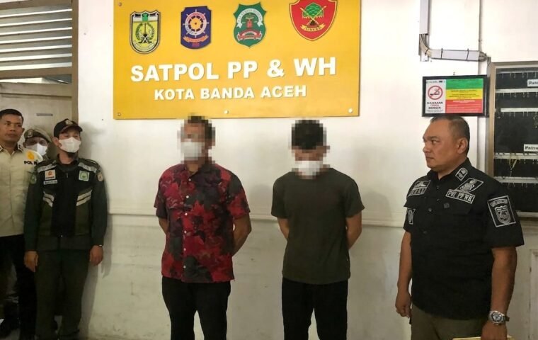 Diciduk Bareng Pasangan Sejenis, Kepala Inspektorat Banda Aceh Dicopot!