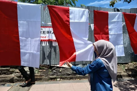 Jelang HUT RI, Penjualan Atribut Merah Putih di Banda Aceh Masih Lesu