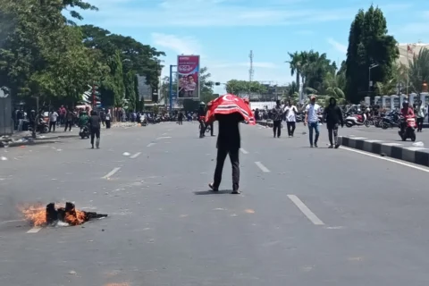 Pemuda Muslim Desak Legalkan Bendera Aceh dan Minta Tidak Ada Kekerasan Hari Damai
