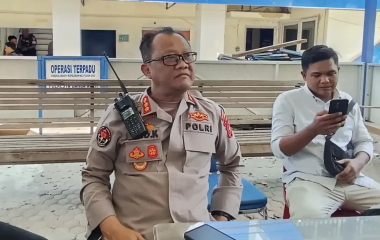 Kabid Humas Polda Aceh, Kombes Pol Joko Krisdayanto (tengah). Sumber foto: /Elza