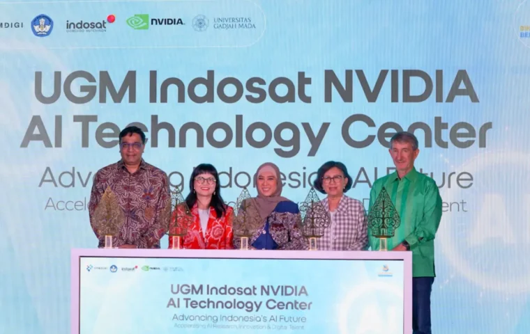 Kemkomdigi, Indosat, NVIDIA, dan UGM resmi meluncurkan UGM Indosat NVIDIA AI Technology Center (NVAITC) di Yogyakarta, 13 Agustus 2026. Pusat teknologi AI berbasis universitas pertama di Indonesia ini menjadi bagian dari Indonesia AI Center of Excellence, untuk mempercepat riset, inovasi, dan pengembangan talenta AI nasional. (Foto: Dok. Indosat untuk )