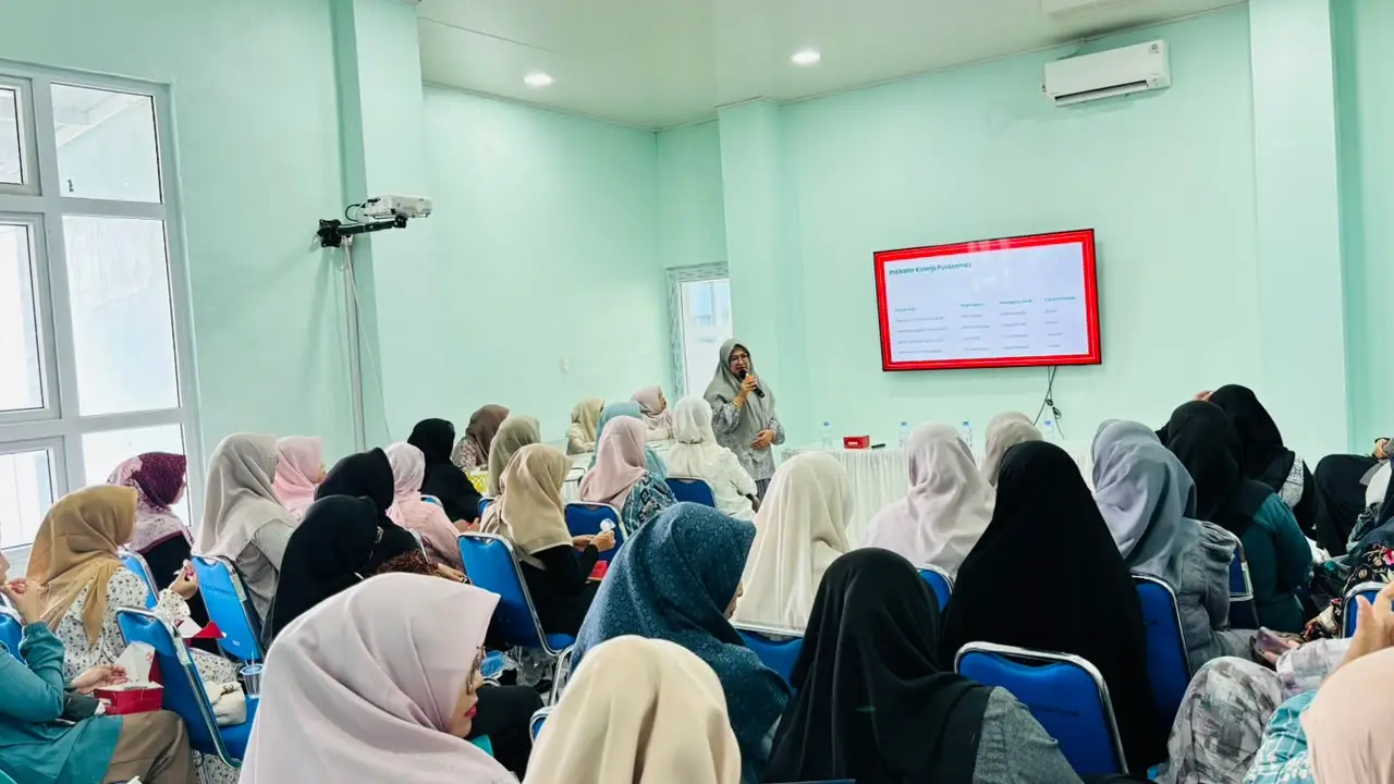 Suasana kegiatan Pekan Menyusui Dunia 2026 yang digelar UPTD Puskesmas Batoh bersama AIMI Daerah Aceh, diikuti bidan dan kader Posyandu di Banda Aceh, Jumat (7/8/2026). [