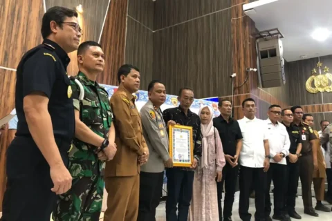 Polda Aceh Beri Penghargaan untuk Prajurit TNI yang Tewas di Bireuen