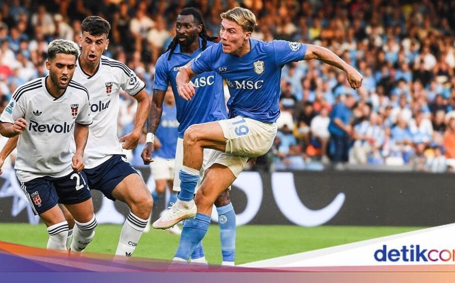 Como 1907 Kalahkan Napoli 2-1 di Liga Italia