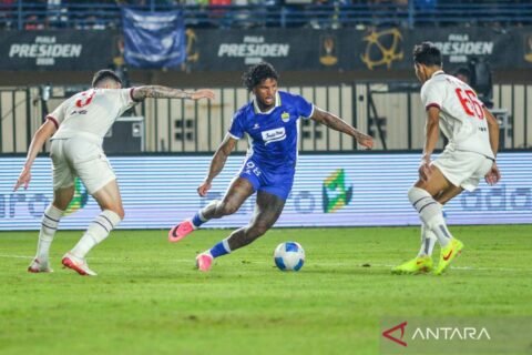Presiden Persita Serahkan Isu Transfer Ramon Tanque ke Carlos Pena