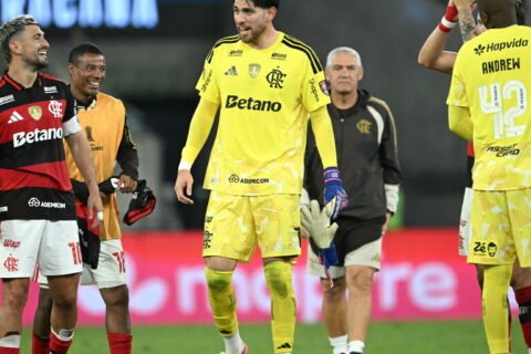 Agustín Rossi Berperan Penting di Semifinal Flamengo