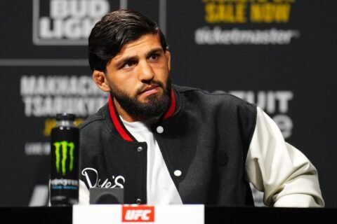 Arman Tsarukyan Diprediksi Kalah di UFC 331 oleh Sepertiga Penggemar