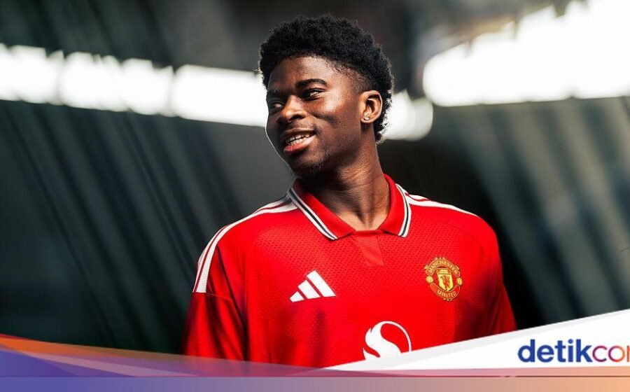 Carlos Baleba Siap Tampil untuk Manchester United Melawan Fulham