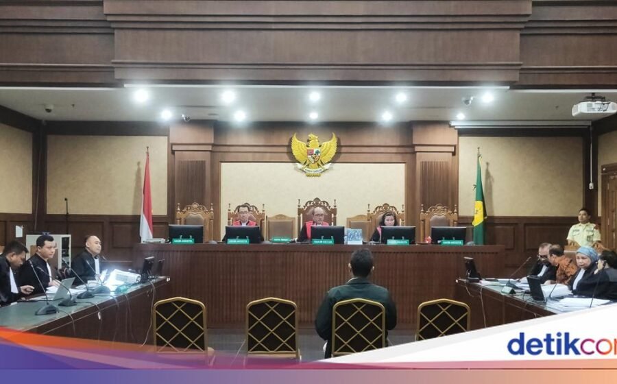 Faizal Assegaf Emosi di Sidang Bea Cukai, Hakim Menanggapi