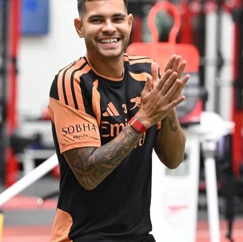 Guimaraes dan Timber Mulai di Brighton, Arsenal Perkuat Tim