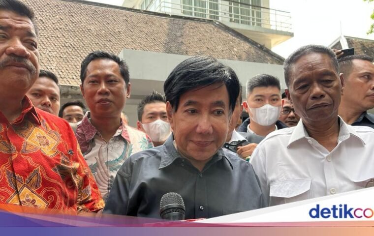 Guruh Soekarnoputra Kritis, PDIP Memohon Doa Kesembuhan