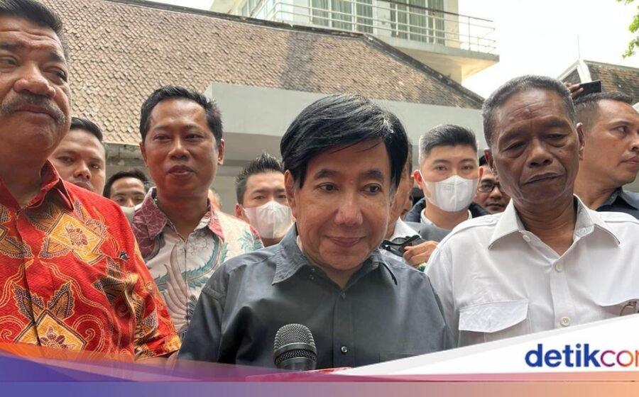 Guruh Soekarnoputra Kritis, PDIP Memohon Doa Kesembuhan