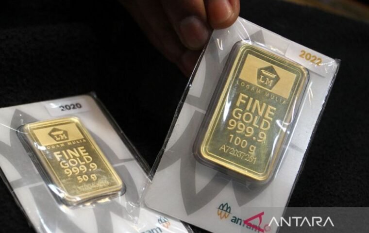 Harga Emas Antam Turun Rp10.000 Jadi Rp2,628 Juta per Gram
