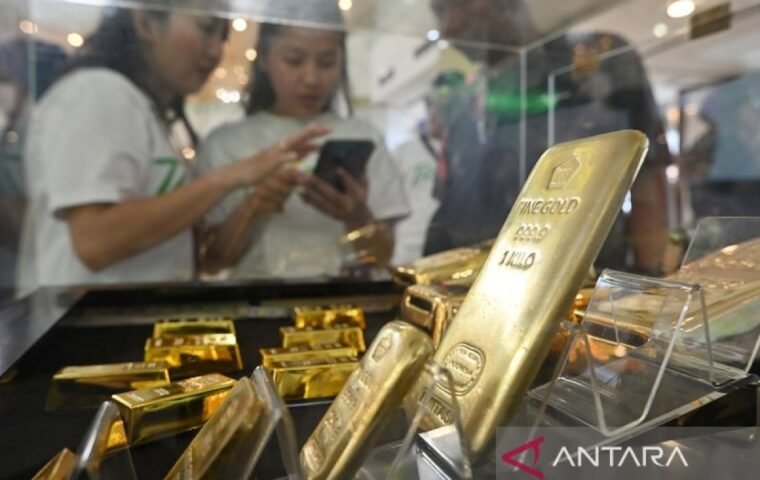 Harga Emas Galeri24, Antam, dan UBS Turun pada Selasa