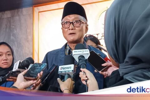 Jembatan Pongpet Pangandaran Ambruk Saat Diresmikan