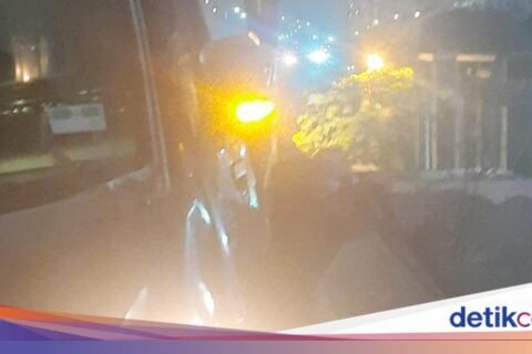 Kecelakaan Tronton di Tol Jakut Tewaskan Tiga Pekerja