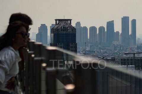 Kualitas Udara Jakarta Tidak Sehat bagi Kelompok Sensitif