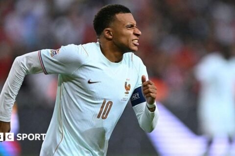 Kylian Mbappe Cedera, Prancis Menang 1-0 atas Turki