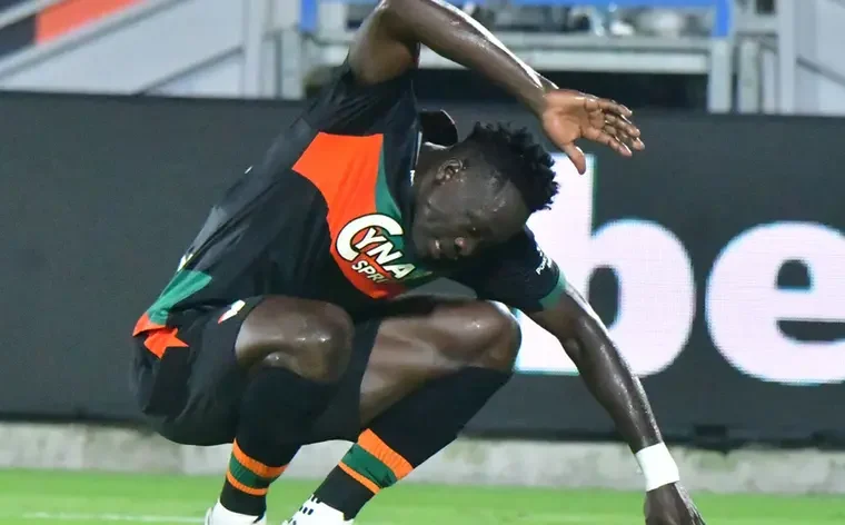 Lazio Taklukkan Venezia 2-0, Posisi Stroppa Terancam