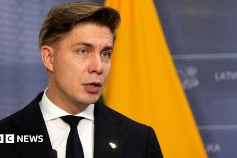 Lituania Siap Hadapi Ancaman Rusia dengan Rencana Evakuasi
