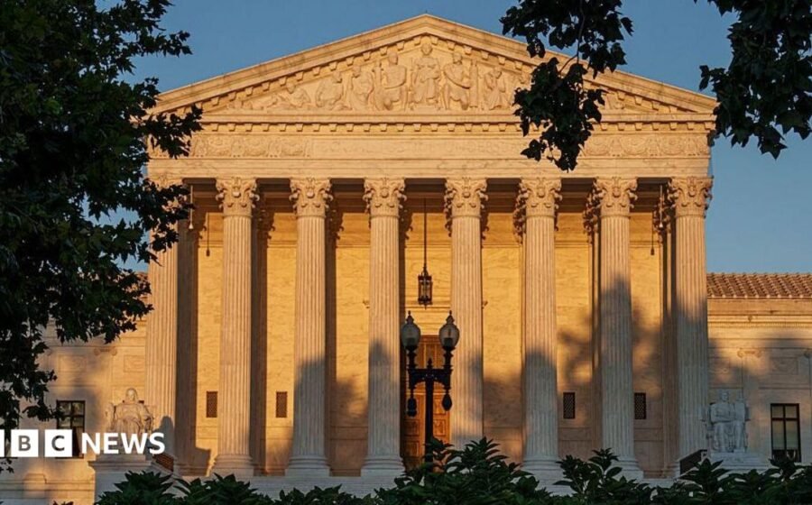 Mahkamah Agung AS Izinkan Trump Gunakan Basis Data Kontroversial