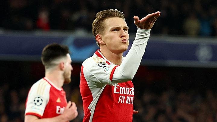Martin Odegaard Bawa Arsenal Menang 1-0 atas Napoli di Liga Champions