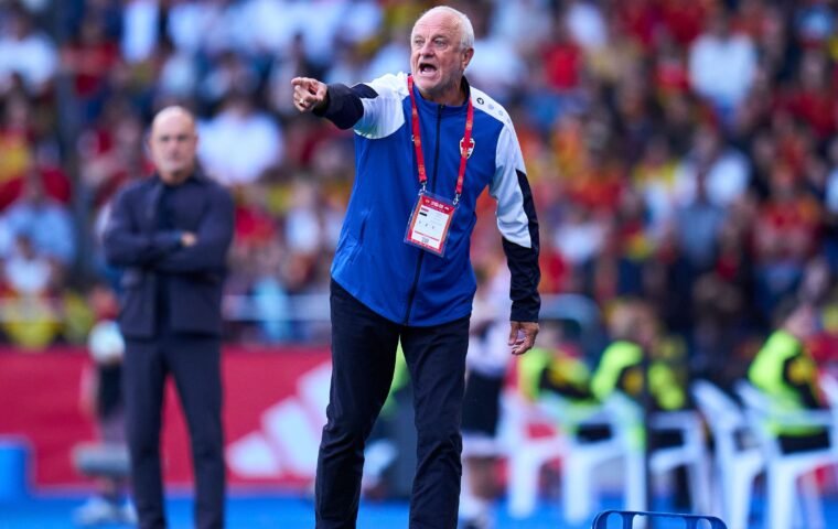 Pelatih Irak Akui Timnya Kurang Persiapan Hadapi Oman