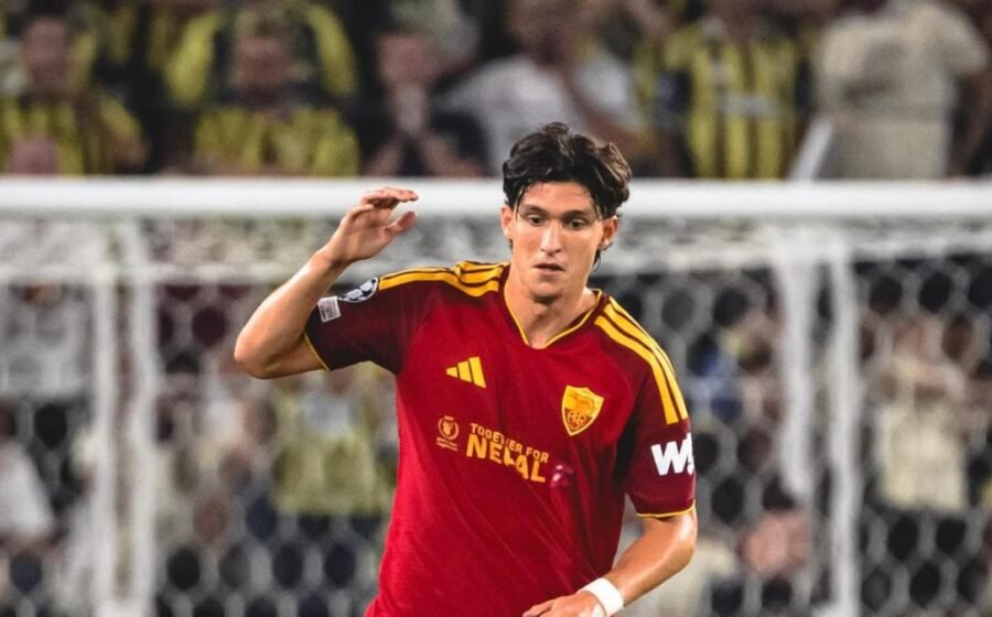 Penampilan Gemilang Leonardo Balerdi di Roma