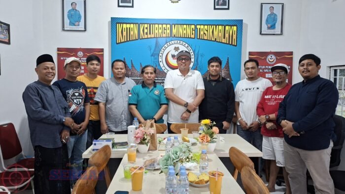 Silaturahmi Sekjen IKM dan Rencana Pembangunan Masjid di Tasikmalaya