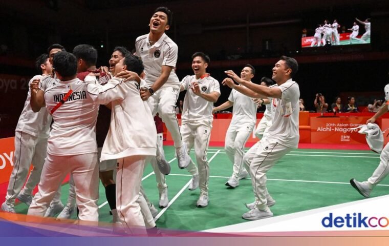 Taufik Hidayat Rayakan Emas Pertama Indonesia di Asian Games 2026